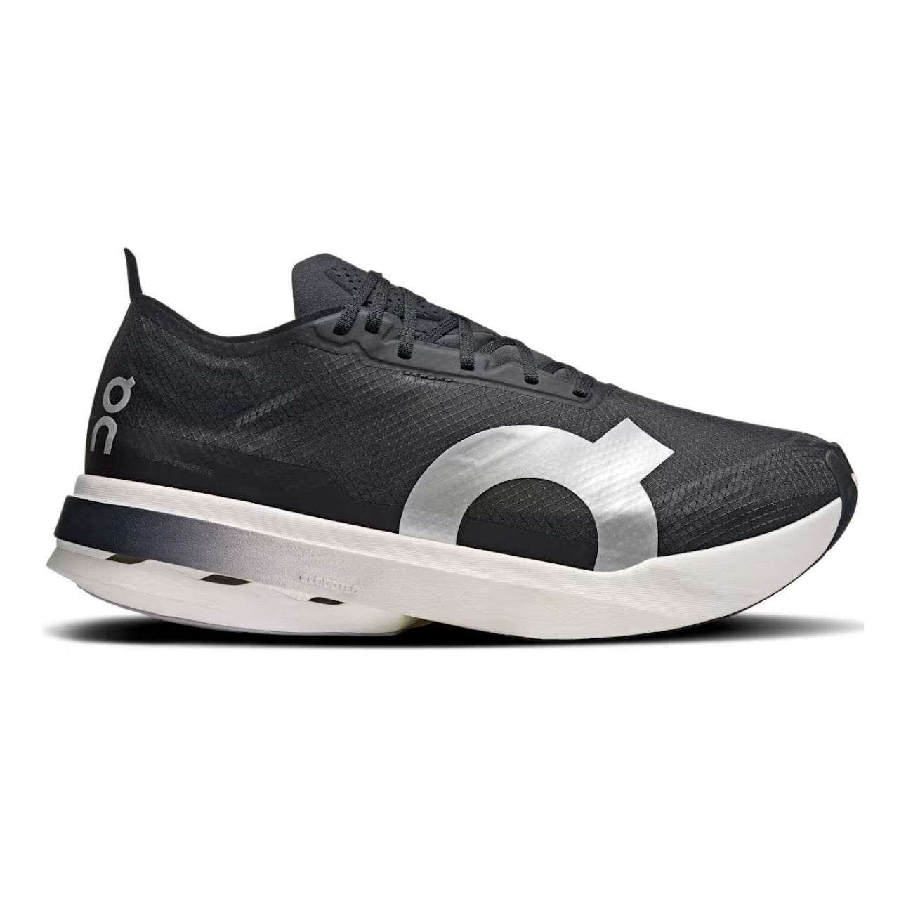 On running Cloudboom Strike Black