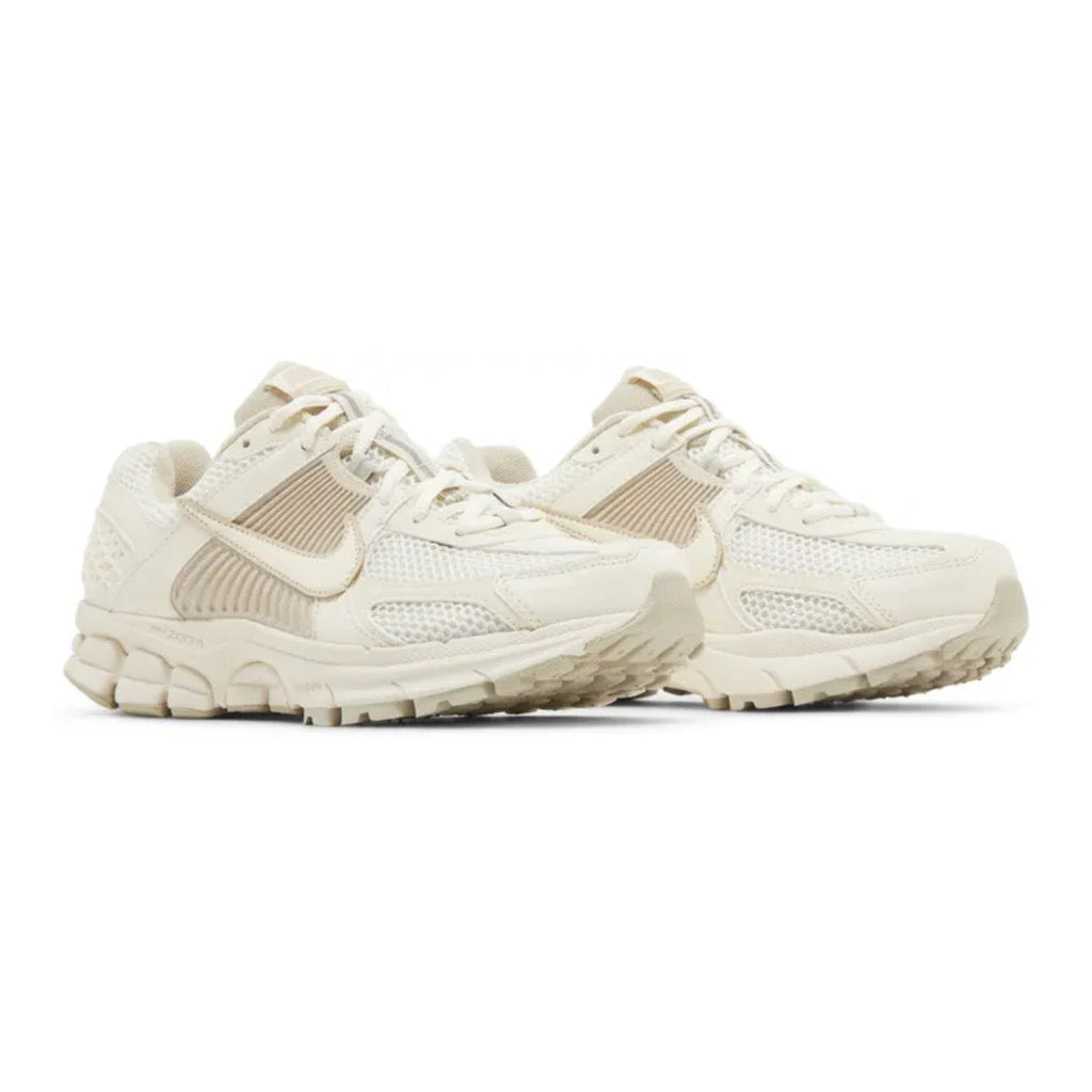Nike Zoom Vomero 5 – Sail Light Orewood Brown