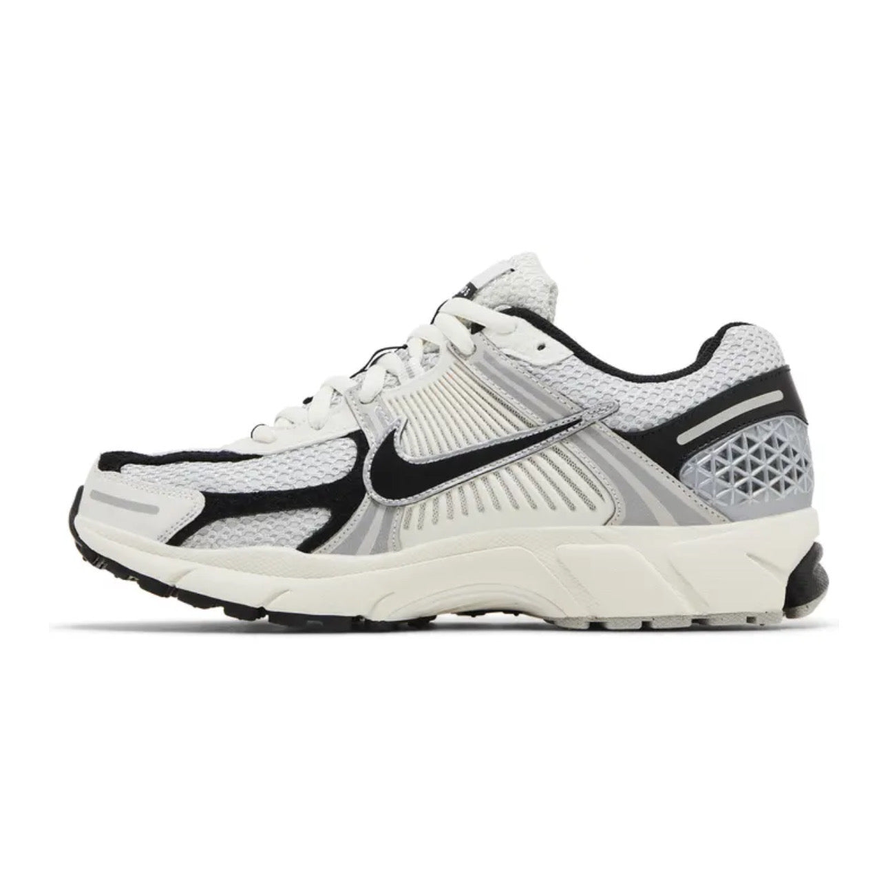 Nike Zoom Vomero 5 – Photon Dust Black
