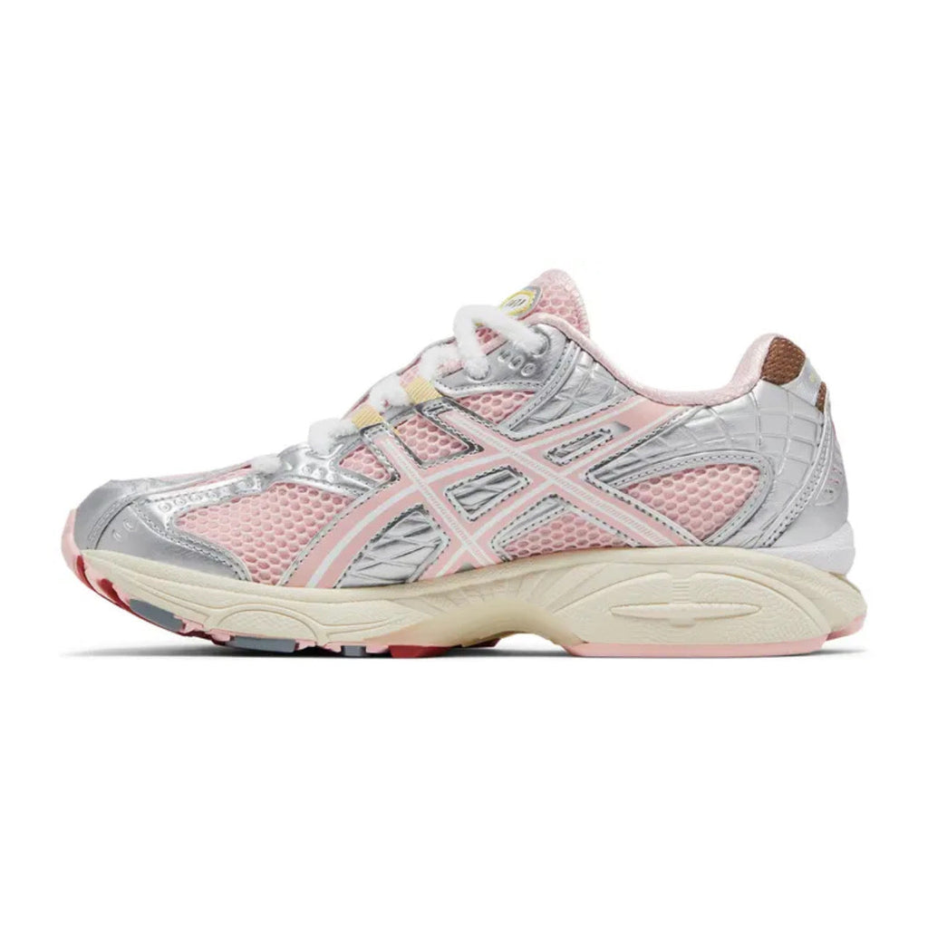VANDYTHEPINK x atmos x ASICS Gel Nimbus 10.1 'Strawberry'