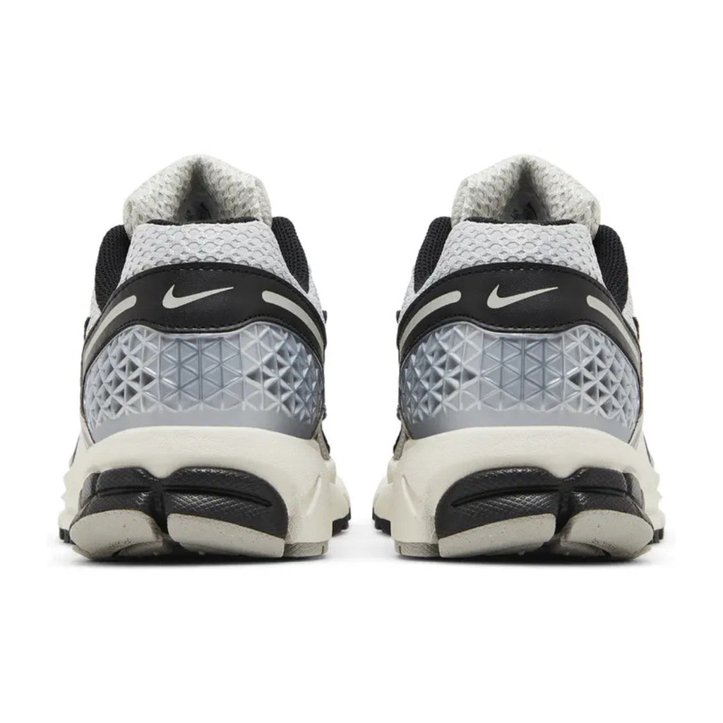 Nike Zoom Vomero 5 – Photon Dust Black