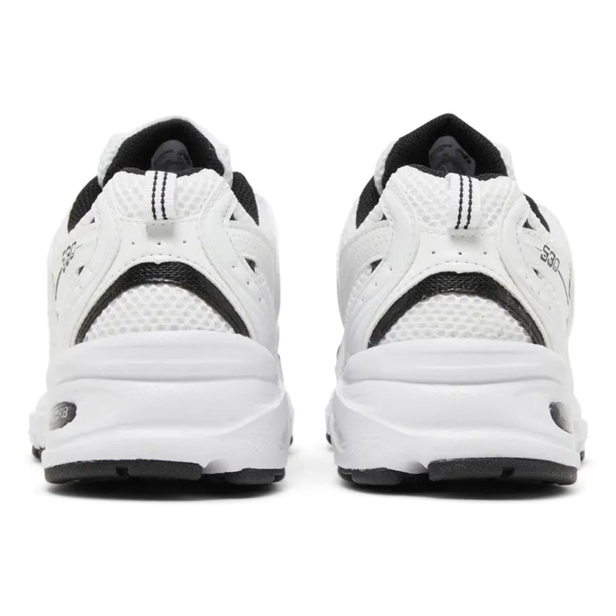 New Balance 530 – White Black Details